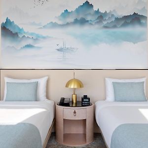 Standard Zimmer mit zwei Einzelbetten