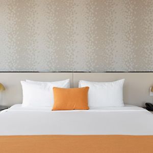 Standard Zimmer mit Kingsize-Bett